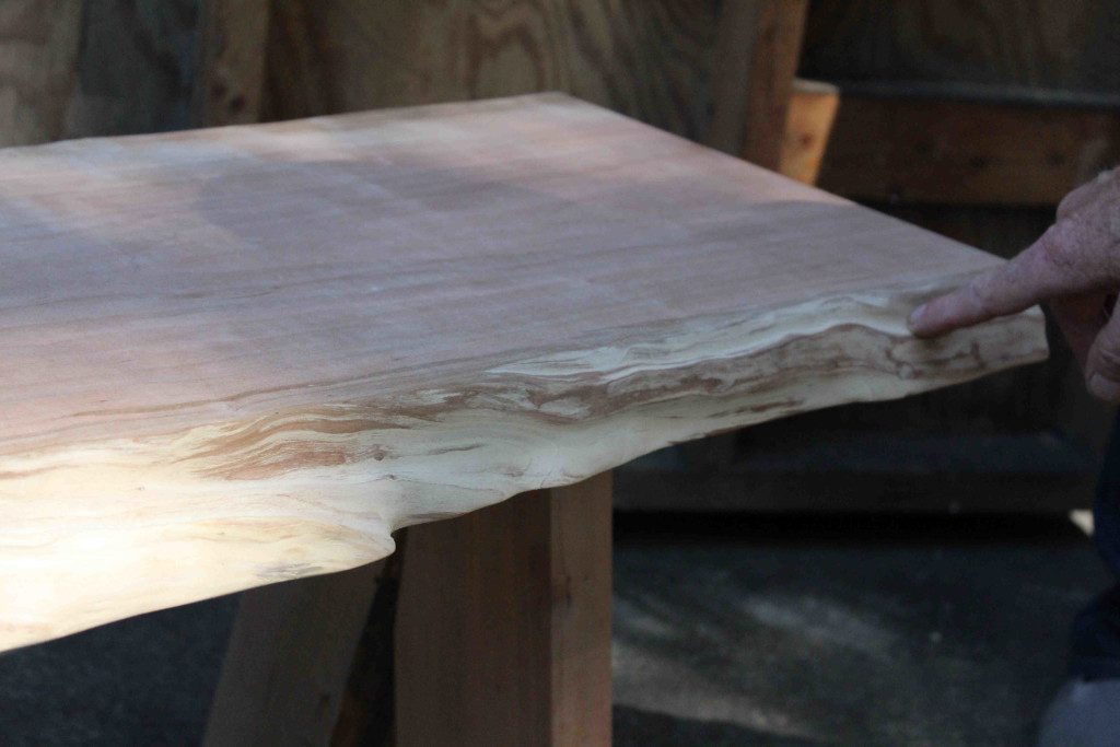 Live-edge-wood