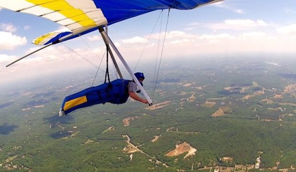 Glassy-Mountain-hang-gliding